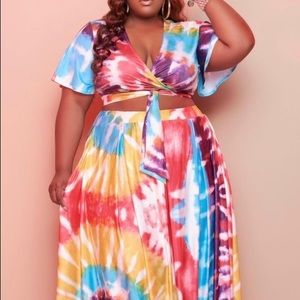 2 piece skirt set..skirt has pockets.